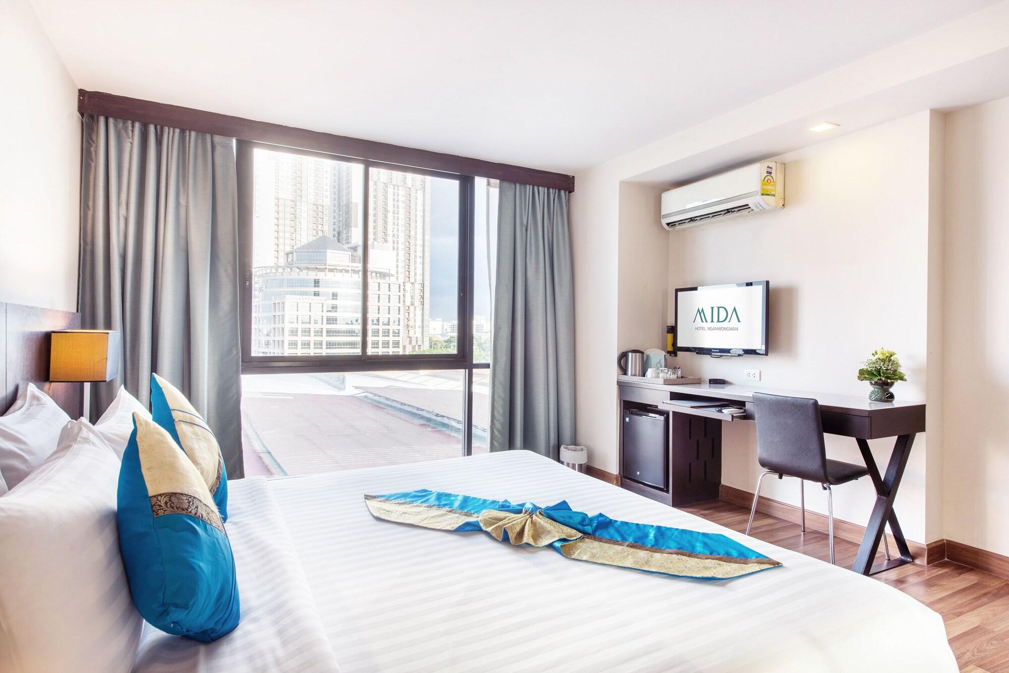 Mida Hotel Ngamwongwan - SHA Plus Nonthaburi Bagian luar foto