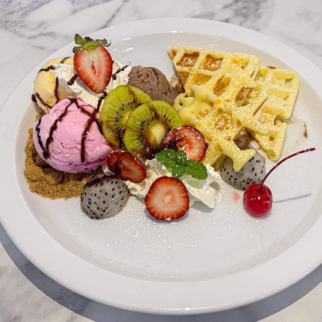 Mida Hotel Ngamwongwan - SHA Plus Nonthaburi Bagian luar foto