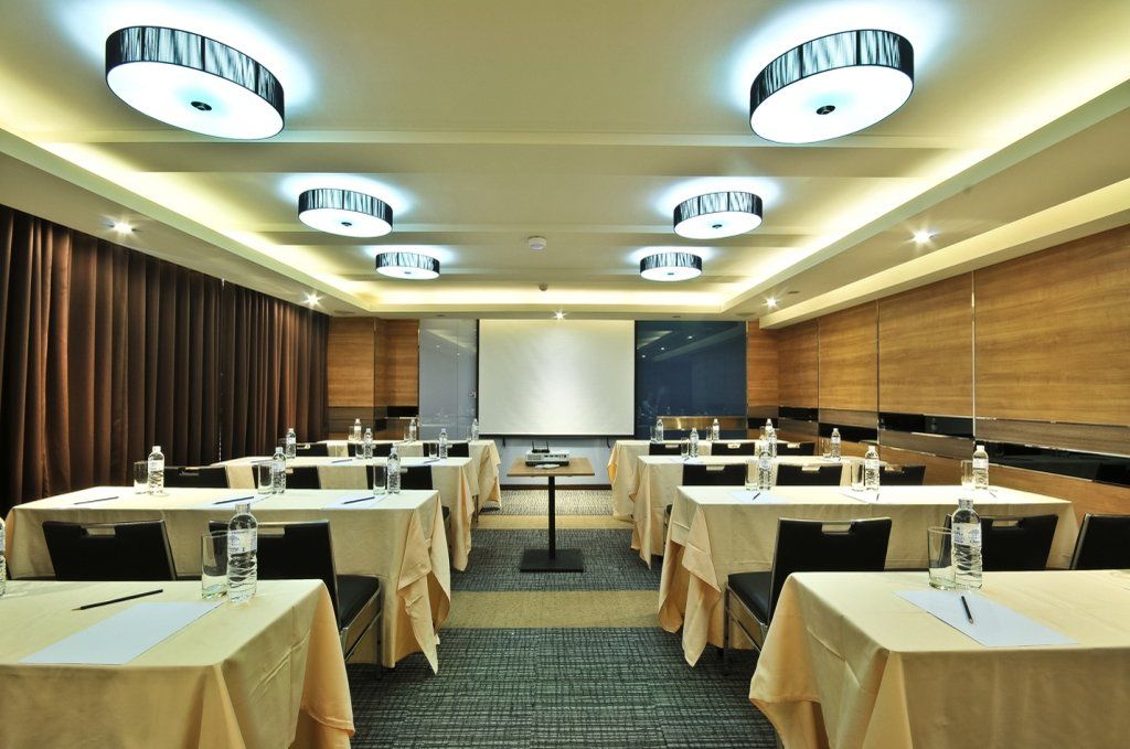 Mida Hotel Ngamwongwan - SHA Plus Nonthaburi Bagian luar foto