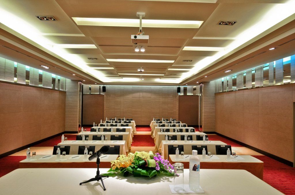 Mida Hotel Ngamwongwan - SHA Plus Nonthaburi Bagian luar foto