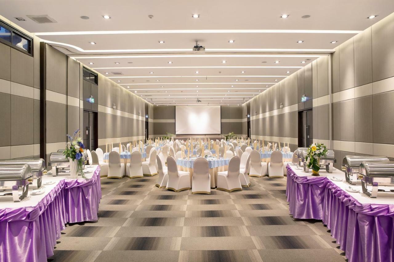 Mida Hotel Ngamwongwan - SHA Plus Nonthaburi Bagian luar foto
